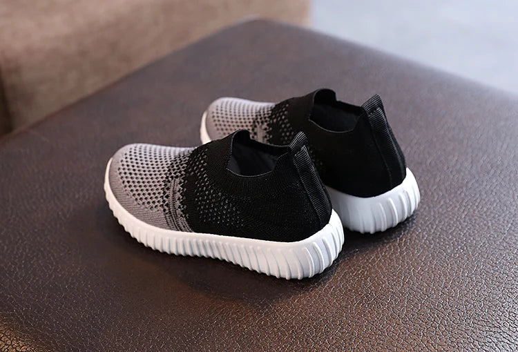 AirBreeze Kids Breathable Sneakers - Image 10