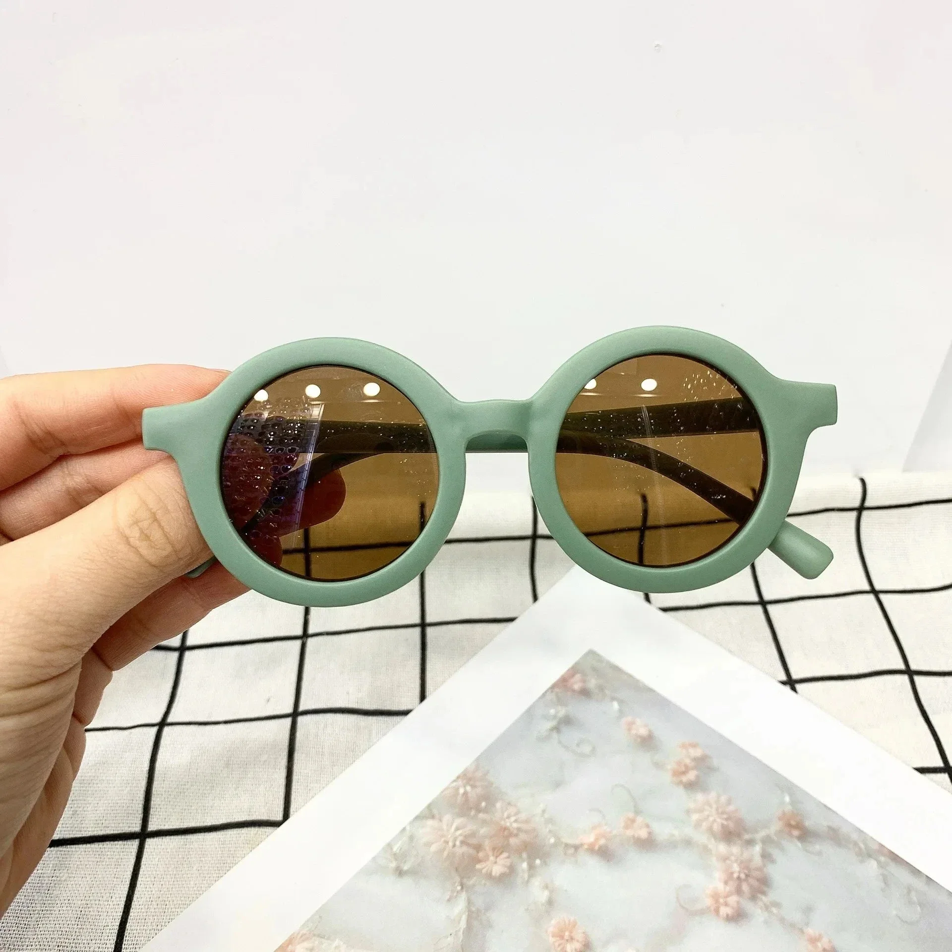 Children's UV400 Sunglasses - Image 17