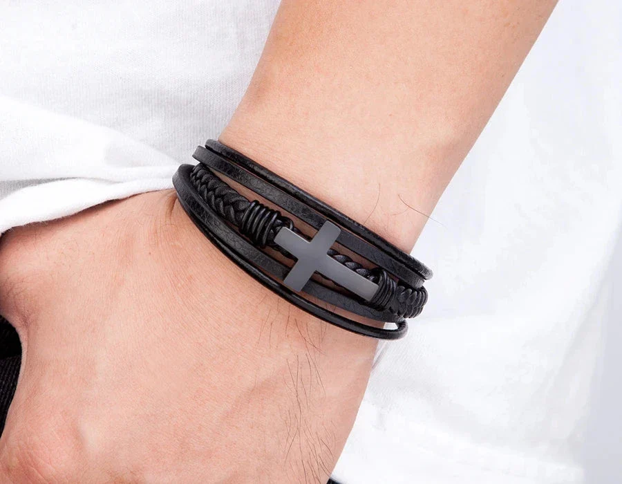 Classic Men's Leather Bracelet - Image 12