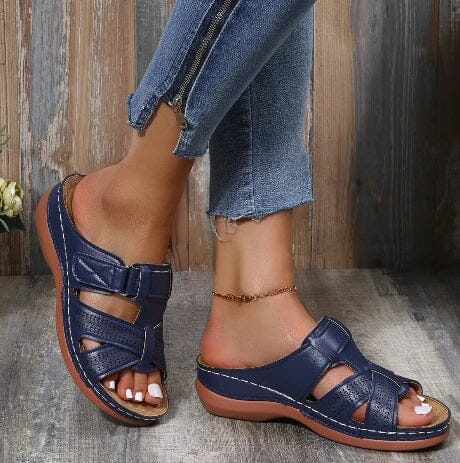 Luna Straps Women's Sandals in Vintage Leather - Image 3