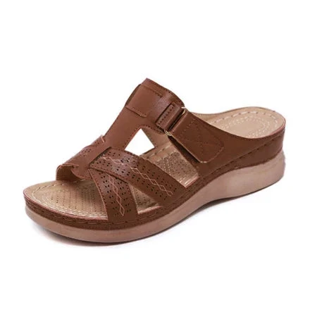 Luna Straps Women's Sandals in Vintage Leather - Image 9
