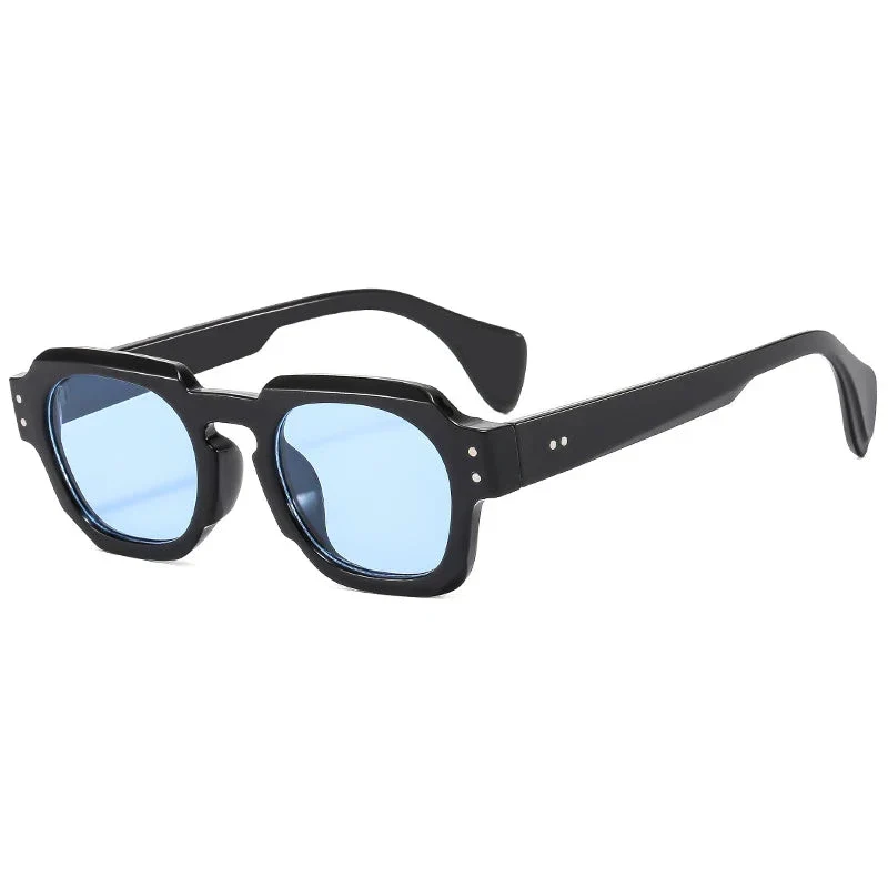 Salvierre Classic Sunglasses - Image 12