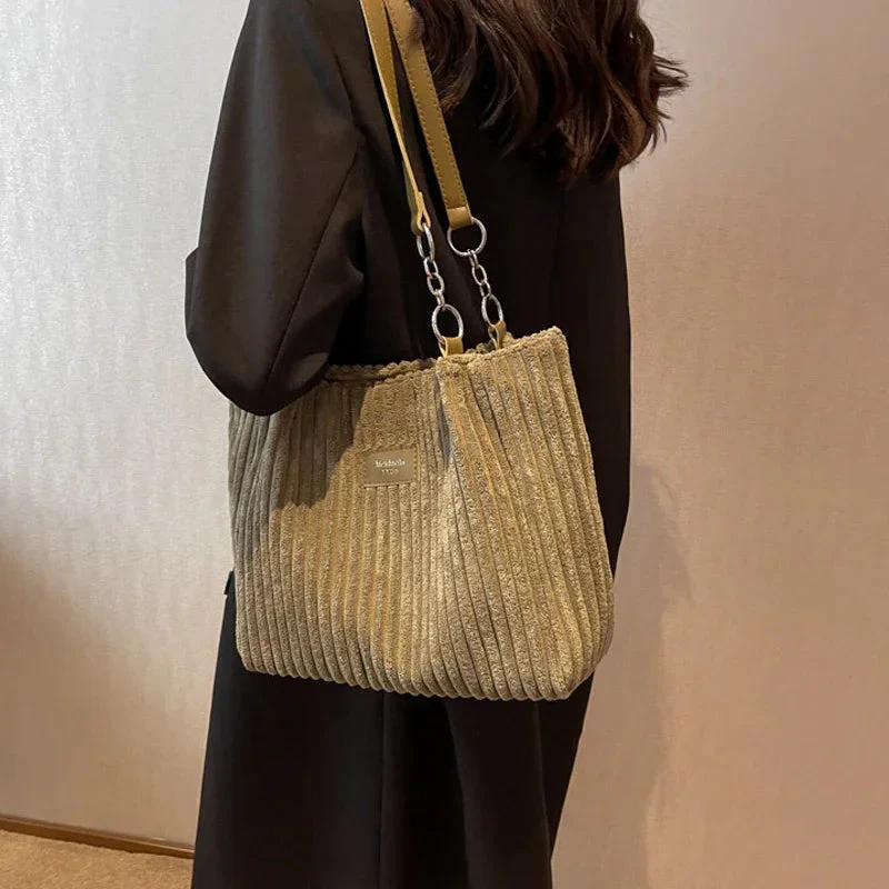 Shoulder Velvet Bag Valentina - Image 7