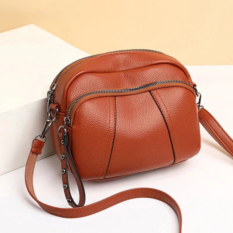 Urban Sophistication Leather Women's Bag - Image 5