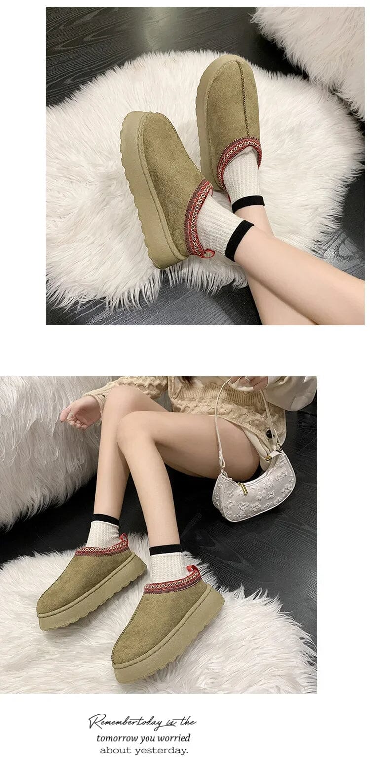 Women's Cashmere Boots - Image 13