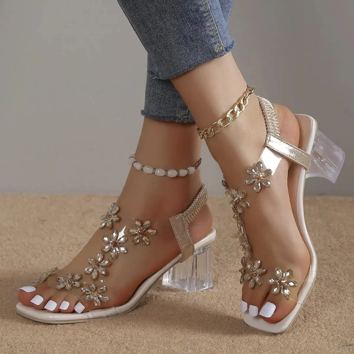 Women's Flower Rhinestone Block Heel Sandals - Image 5